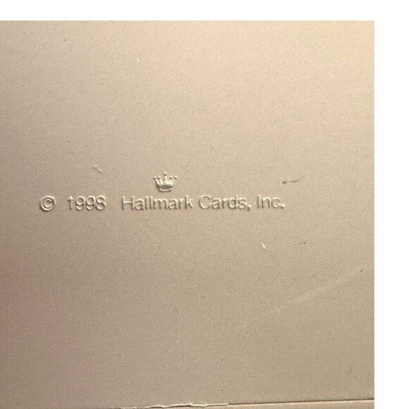 Hallmark Village Collection Set Of 4 Buildings Halls Station Mission Church Lot - Picture 15 of 16